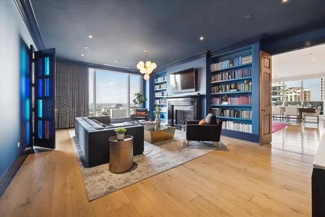 $40,000 | 9 West Walton Street, Unit 2202, Chicago, IL 60610