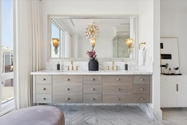 $40,000 | 9 West Walton Street, Unit 2202, Chicago, IL 60610