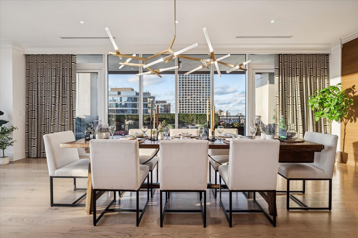 9 West Walton Street, Unit 2202 Chicago, IL 60610 - Photo 6 of 27