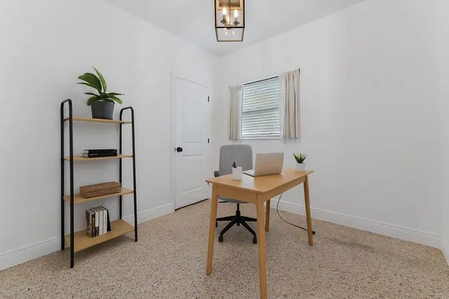 $6,000 | 513 East Whitney Drive, Jupiter, FL 33458