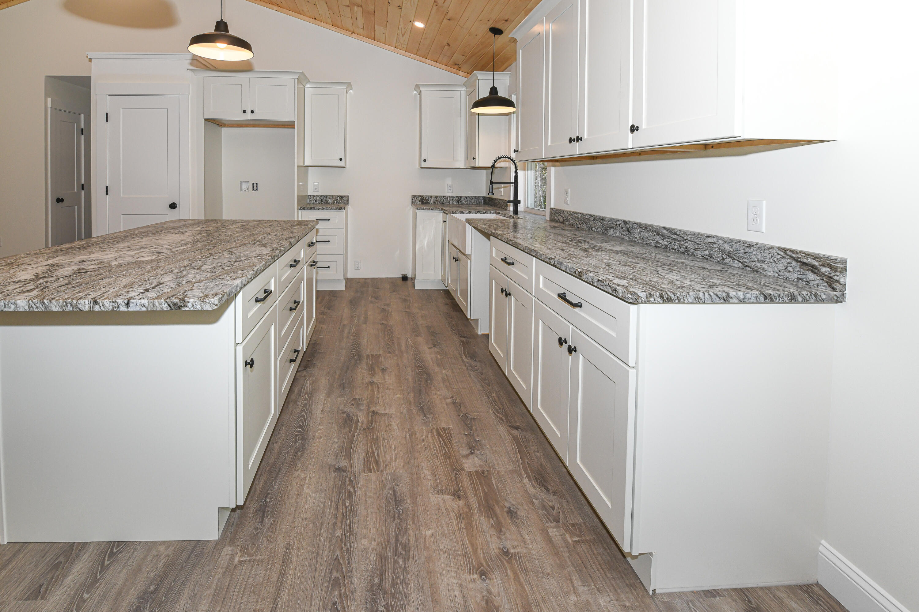 108 Skyview Road Harrison, ME 04040 - Photo 11 of 45 108 skyview road-20