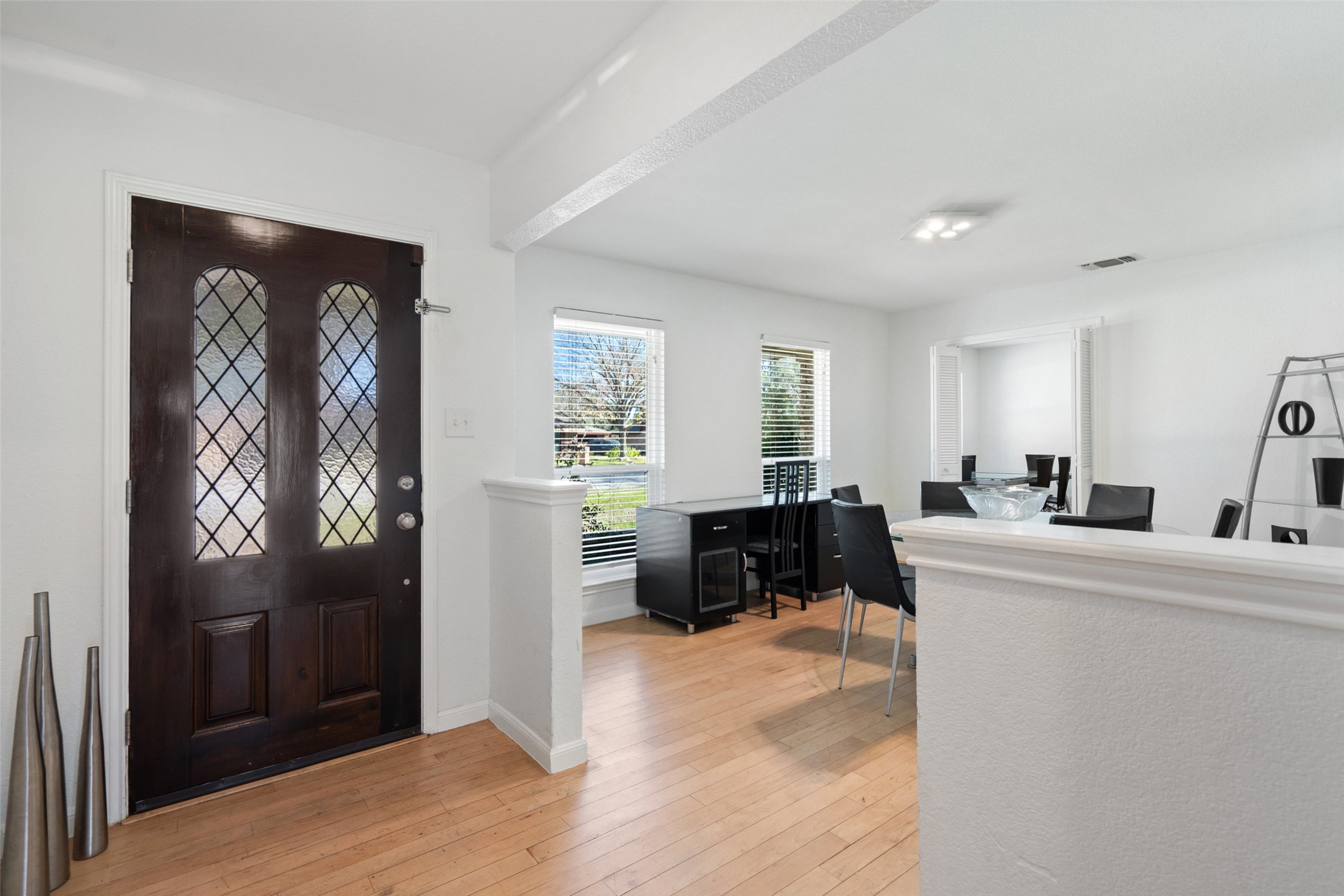 6906 One Oak Road Austin, TX 78749 - Photo 15 of 39