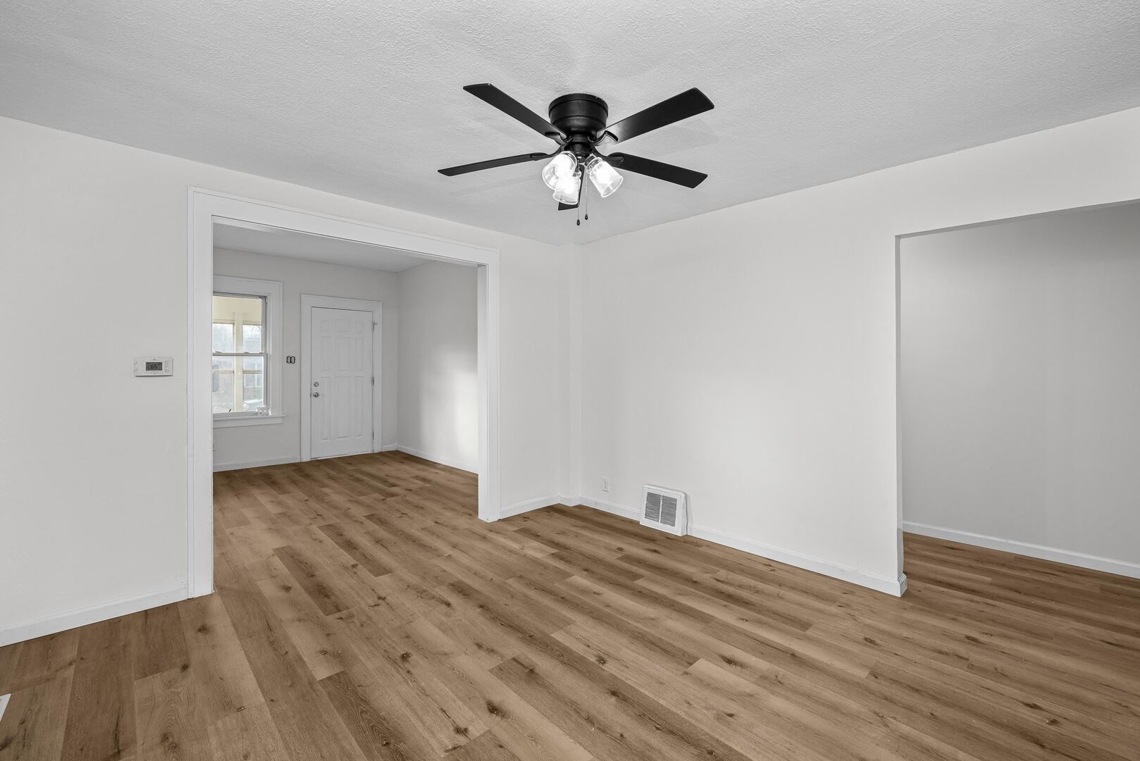 1916 31st Street Moline, IL 61265 - Photo 7 of 28