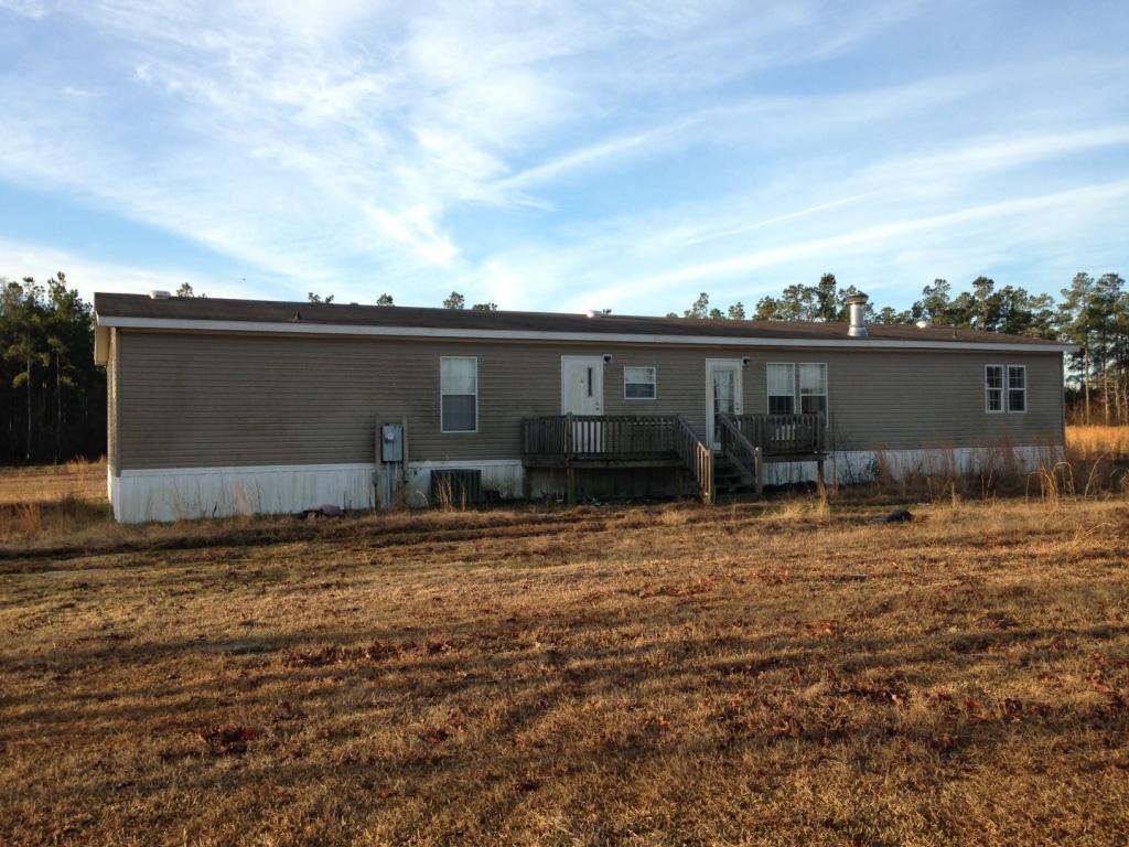 1460 County Rd S-45-526 Andrews, SC 29510 - Photo 8 of 28 House 3