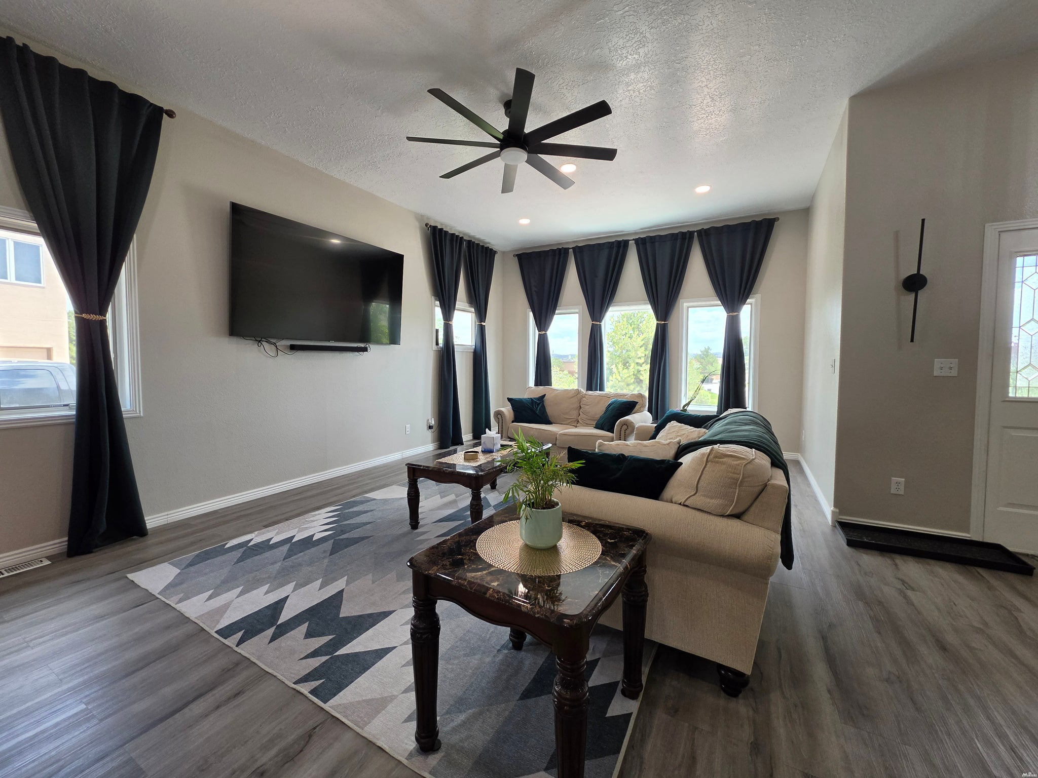 1111 Ridgecrest Avenue Gallup, NM 87301 - Photo 6 of 29 Gallery Image 6
