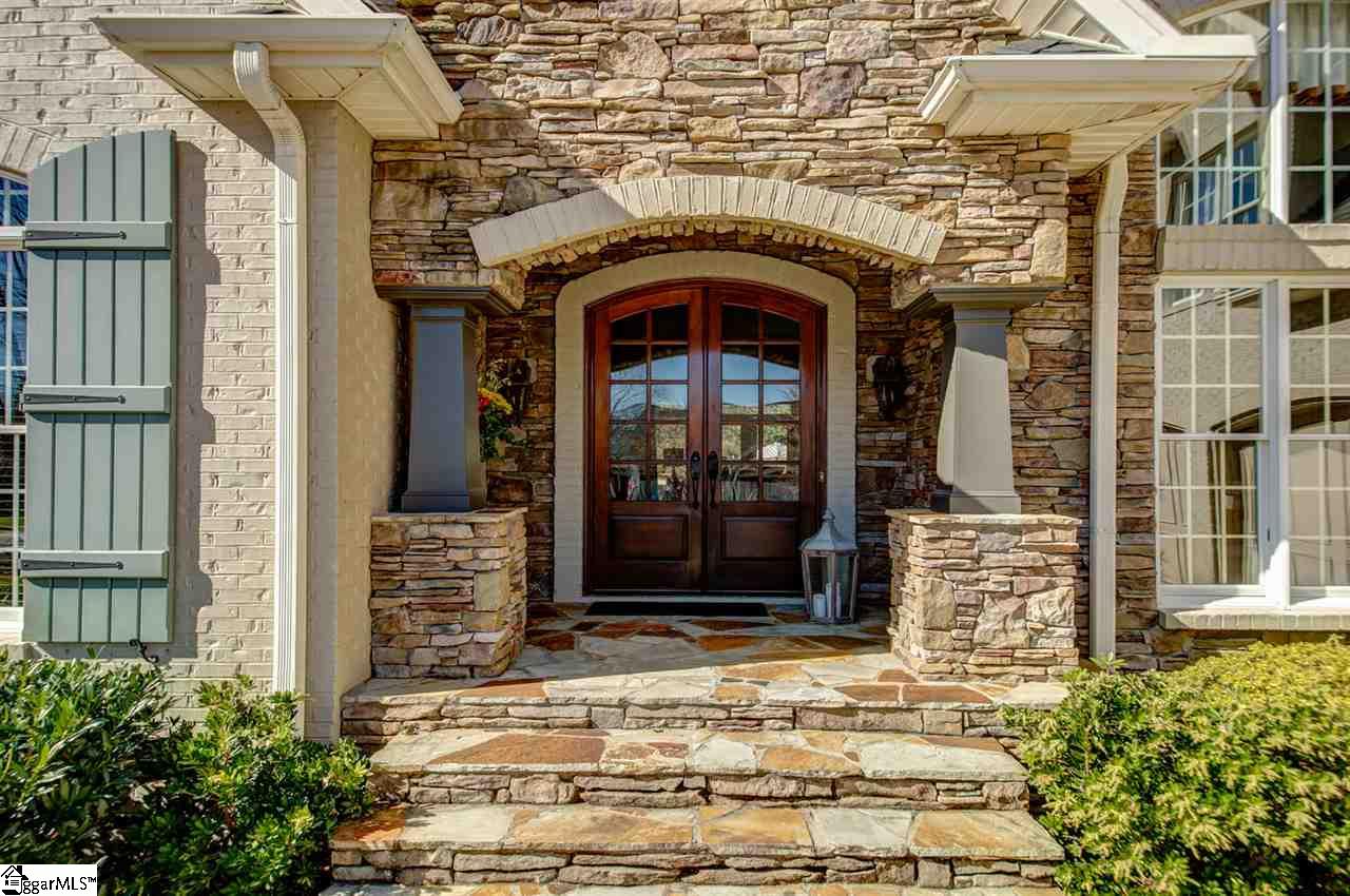 203 Steadman Way Greer, SC 29650 - Photo 2 of 25 Gallery Image 2