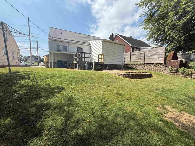 $165,000 | 326 East 9th Street, Jasper, IN 47546