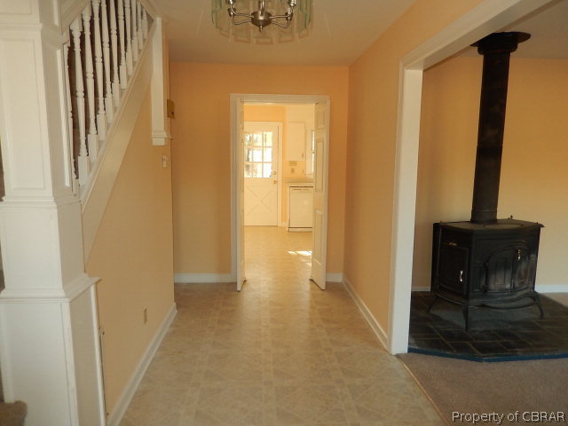 6515 Ark Road Gloucester, VA 23061 - Photo 12 of 35 Gallery Image 12