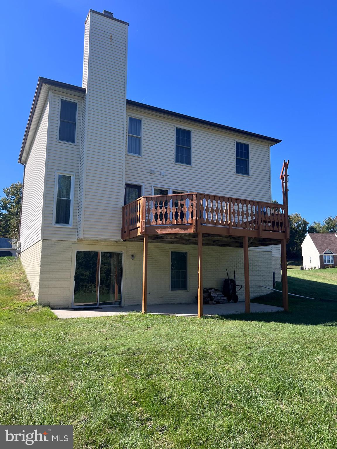 1415 Valley Forge Way Abingdon, MD 21009 - Photo 27 of 35 a view of a house with a garden