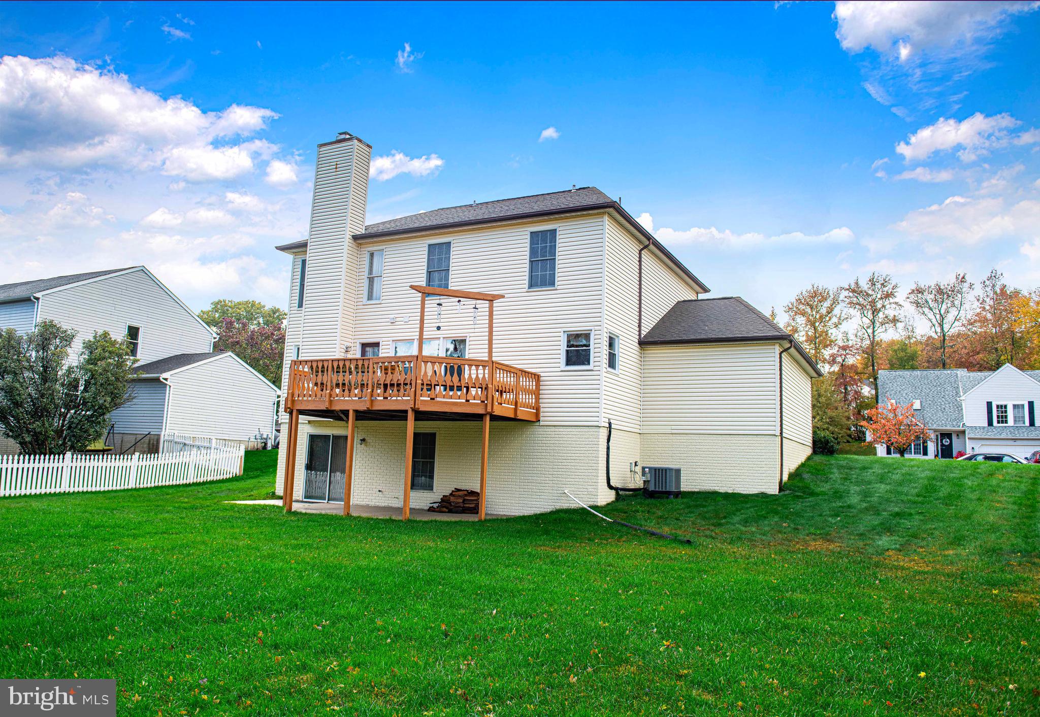 1415 Valley Forge Way Abingdon, MD 21009 - Photo 31 of 35 a view of a house with backyard
