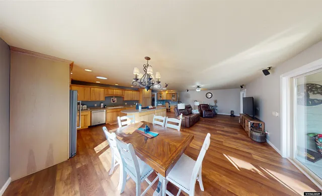 $650,000 | 250 Dillon Drive, Lander, WY 82520