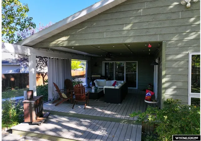 $650,000 | 250 Dillon Drive, Lander, WY 82520