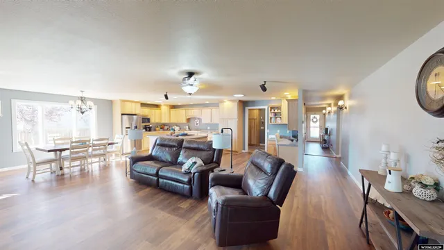 $650,000 | 250 Dillon Drive, Lander, WY 82520