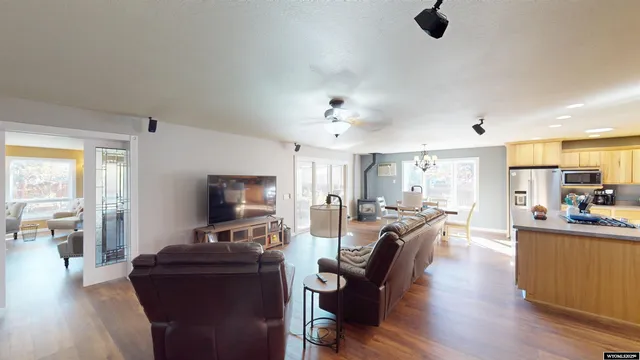 $650,000 | 250 Dillon Drive, Lander, WY 82520