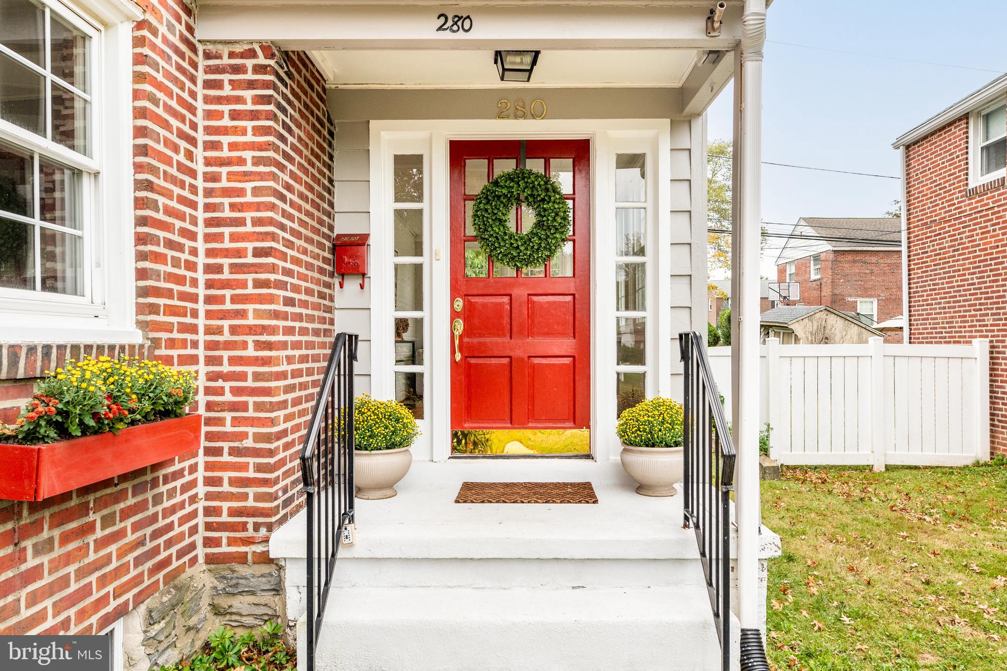 280 Avon Road Springfield, PA 19064 - Photo 2 of 27 Front Entrance.