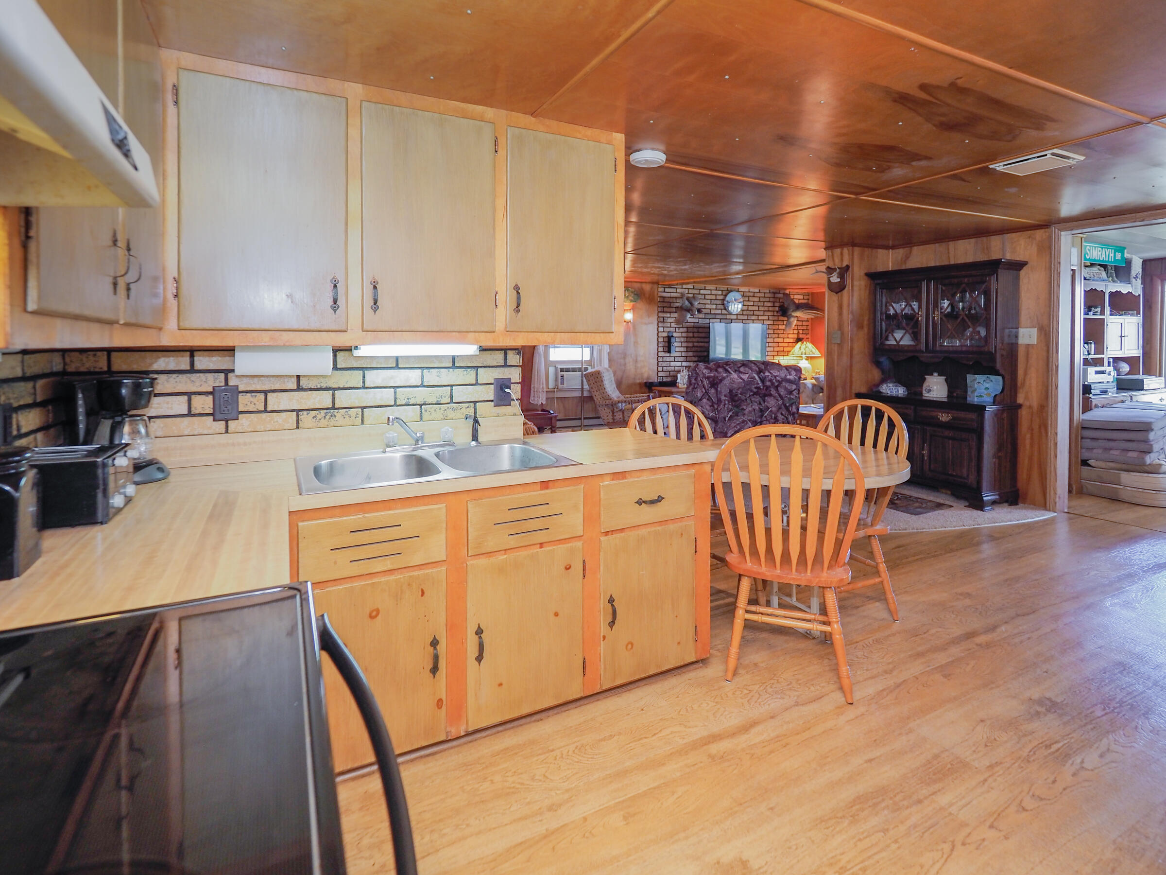 67911 Territorial Road Lawrence, MI 49064 - Photo 11 of 44 67911 Territorial Rd-113