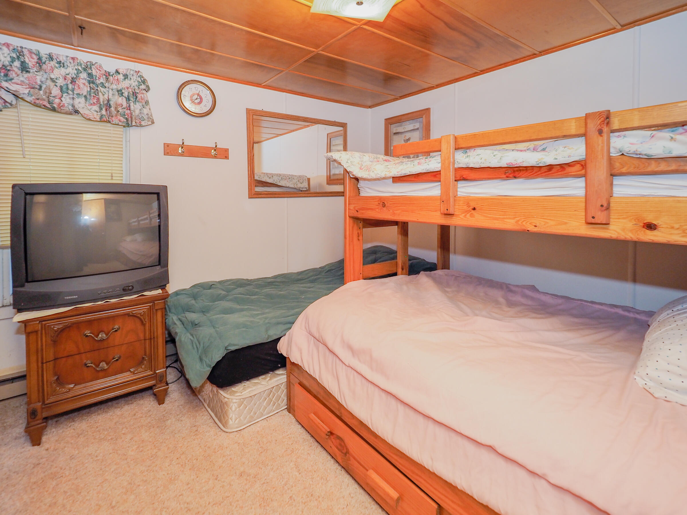 67911 Territorial Road Lawrence, MI 49064 - Photo 19 of 44 67911 Territorial Rd-117
