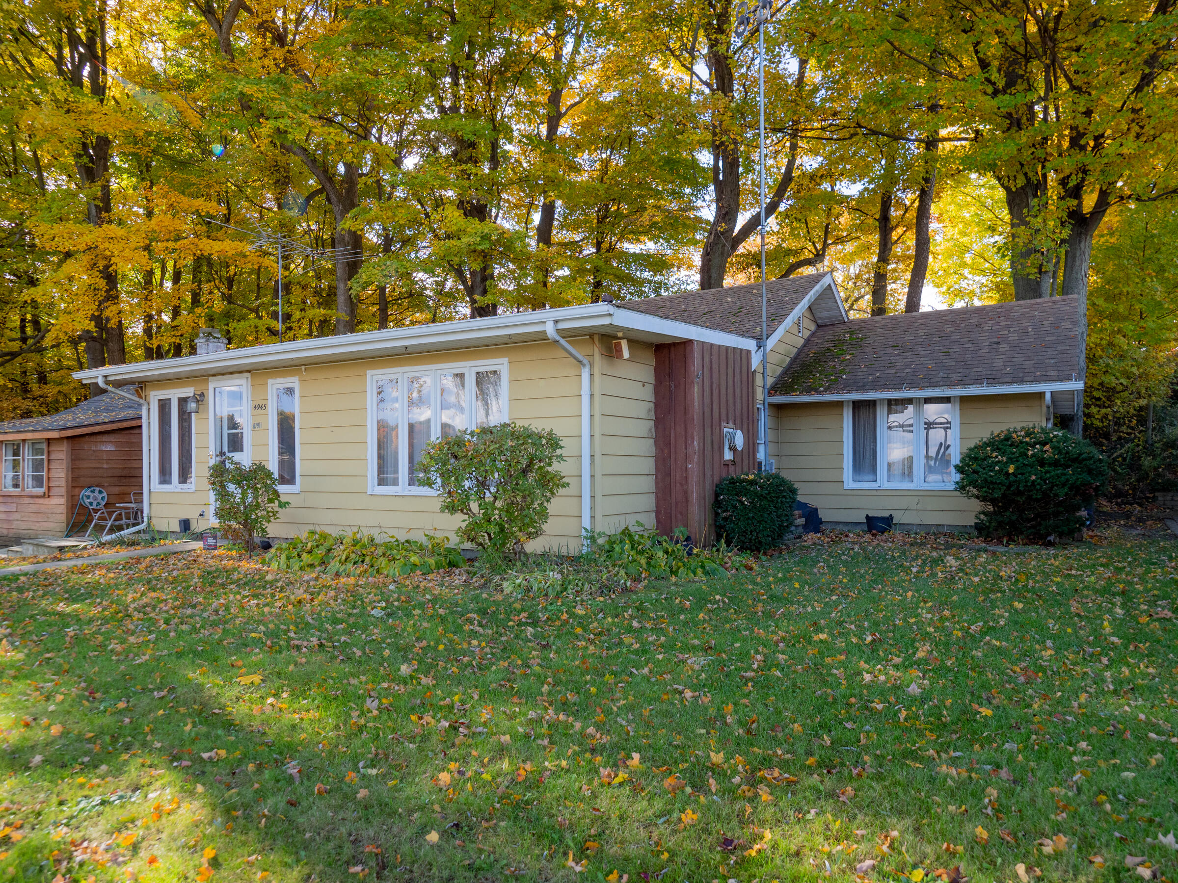 67911 Territorial Road Lawrence, MI 49064 - Photo 6 of 44 67911 Territorial Rd-102