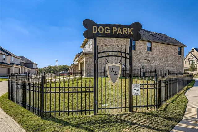 $344,000 | 6811 Joelene Rae Drive, Arlington, TX 76001