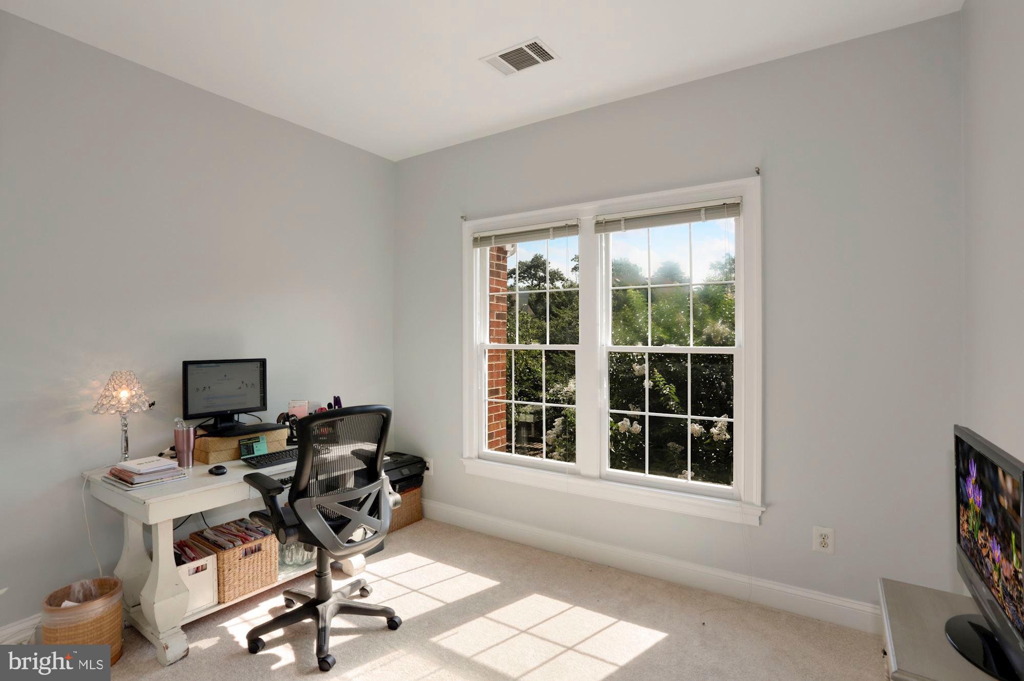1342 Sundial Drive Reston, VA 20194 - Photo 23 of 35