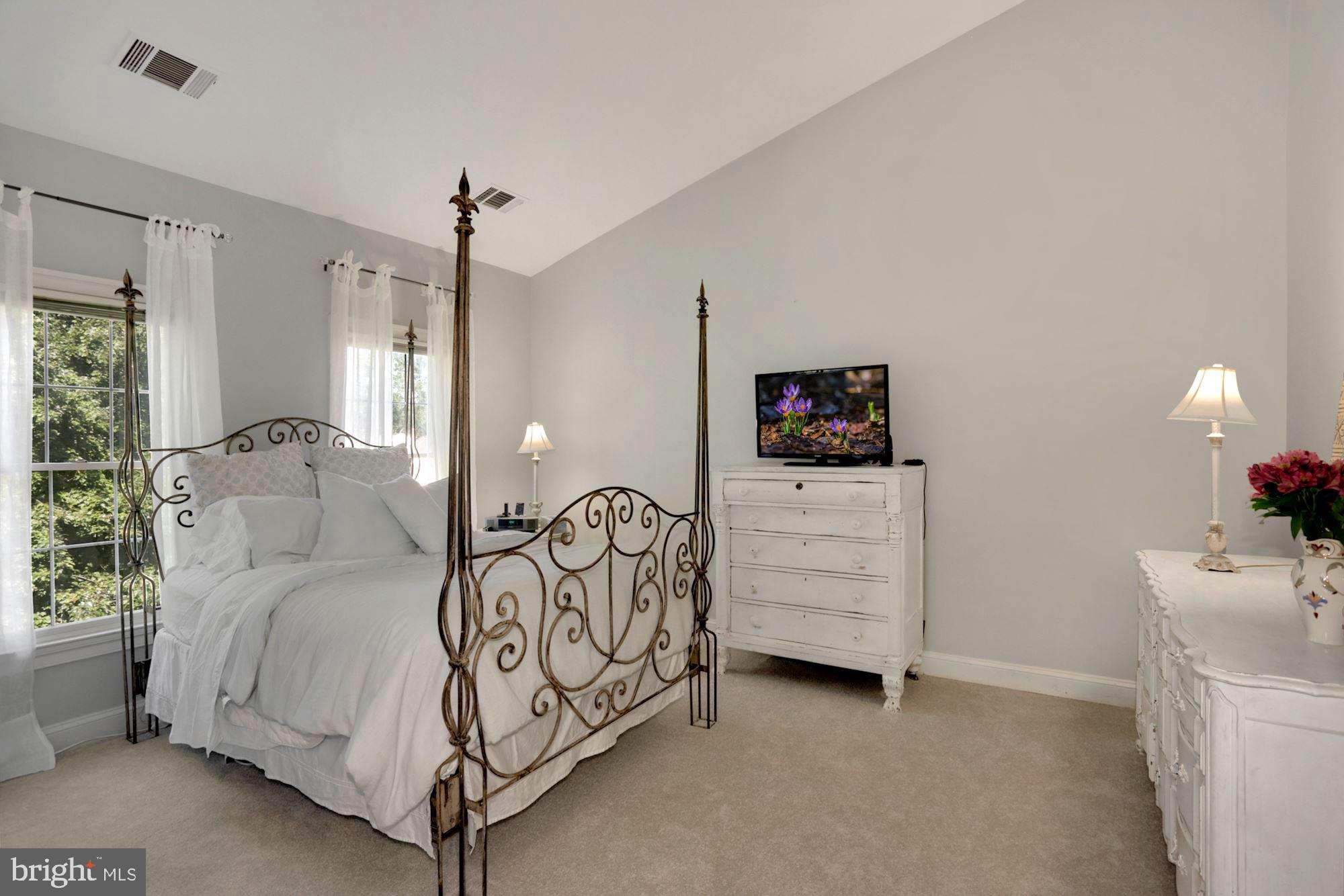 1342 Sundial Drive Reston, VA 20194 - Photo 7 of 35