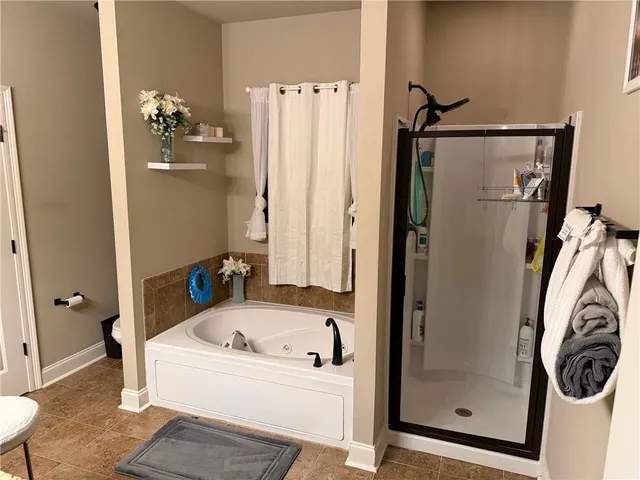 $2,400 | 69261 Taverny Court, Madisonville, LA 70447