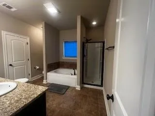 $2,250 | 69261 Taverny Court, Madisonville, LA 70447