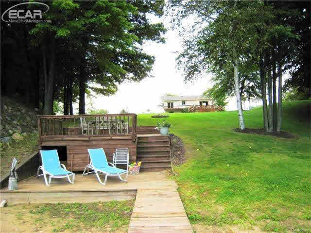 5130 Stanley Road Columbiaville, MI 48421 - Photo 18 of 84 21298384-18.JPG