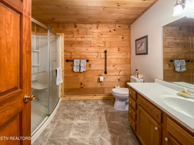 $535,000 | 249 Timber Creek Road, New Tazewell, TN 37825