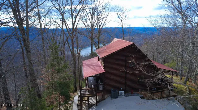 $535,000 | 249 Timber Creek Road, New Tazewell, TN 37825