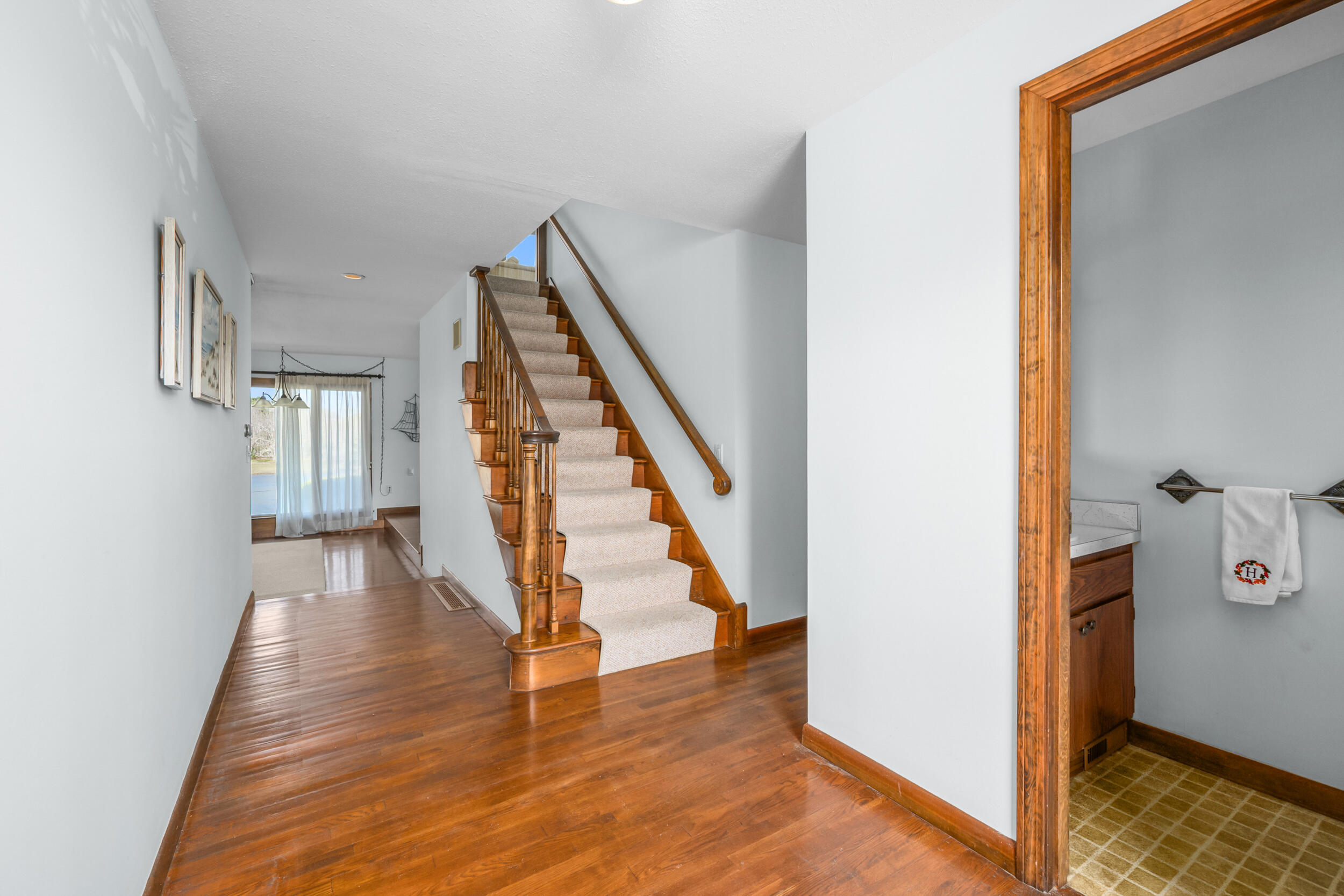 64 Lower County Road West Harwich, MA 02671 - Photo 6 of 42 DSC_0207