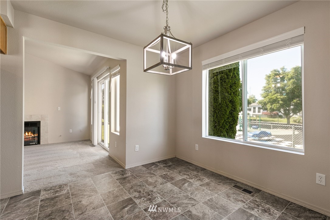 631 Rachael Place Kent, WA 98032 - Photo 7 of 14 Gallery Image 7