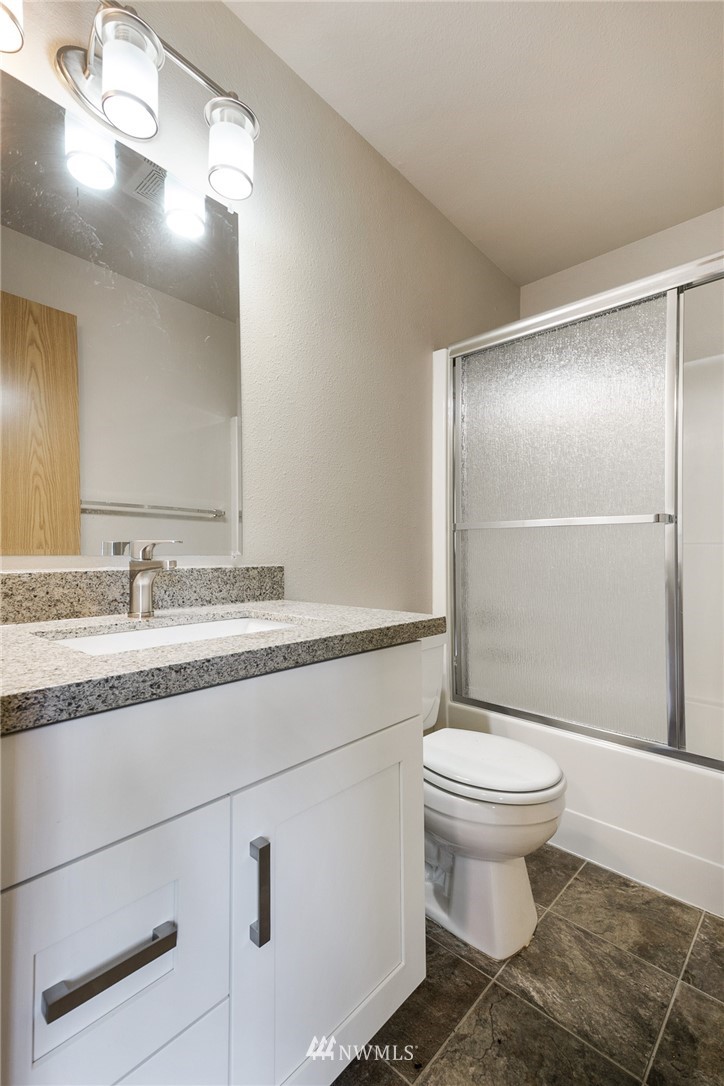 631 Rachael Place Kent, WA 98032 - Photo 9 of 14 Gallery Image 9