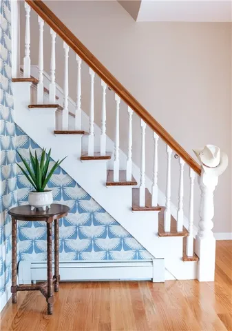 $3,800 | 28 Dixon Street, Newport, RI 02840