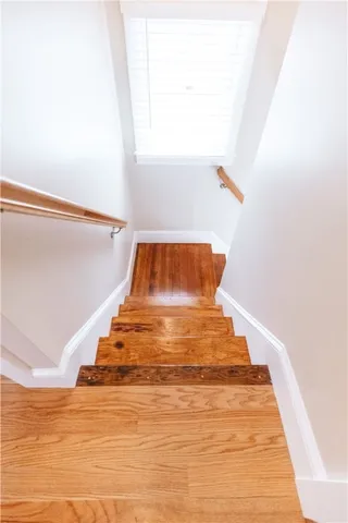 $3,800 | 28 Dixon Street, Newport, RI 02840