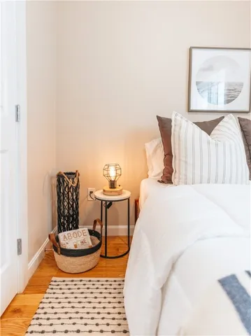 $3,800 | 28 Dixon Street, Newport, RI 02840