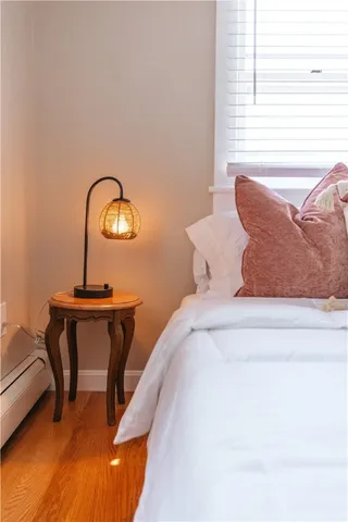 $3,800 | 28 Dixon Street, Newport, RI 02840