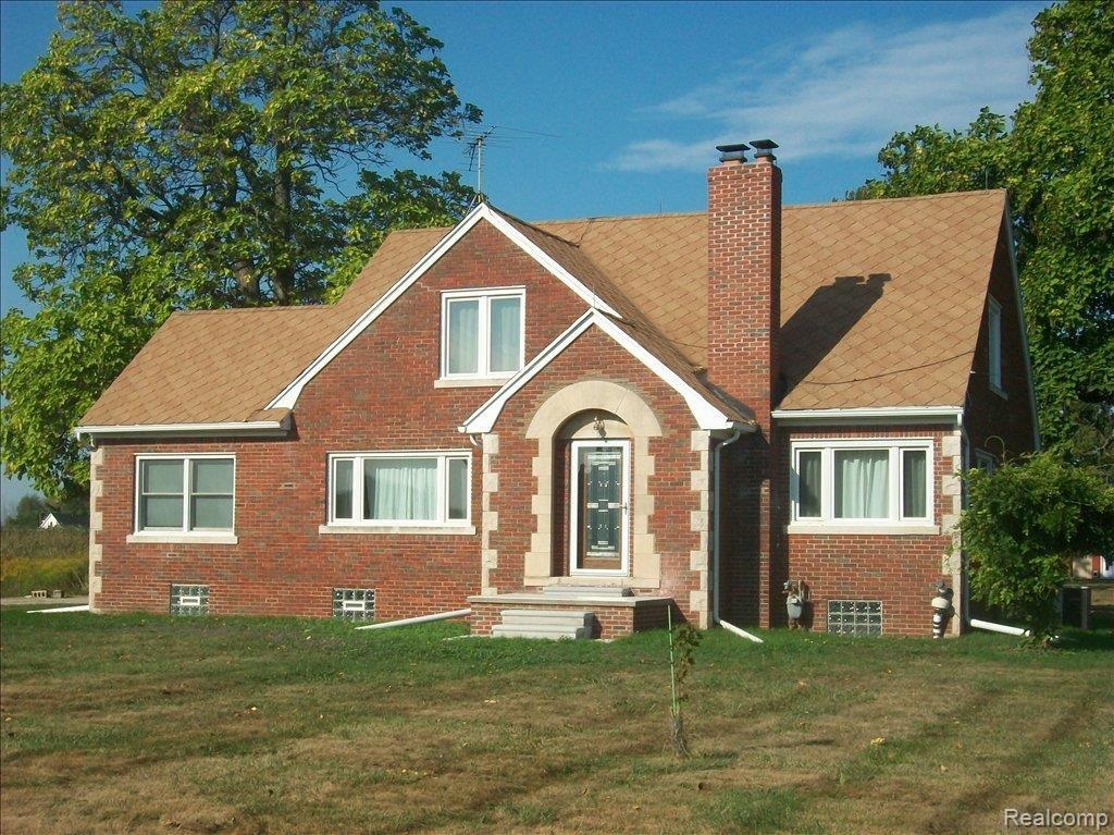 607 Fitz Road Goodells, MI 48027 - Photo 1 of 22 100_1813