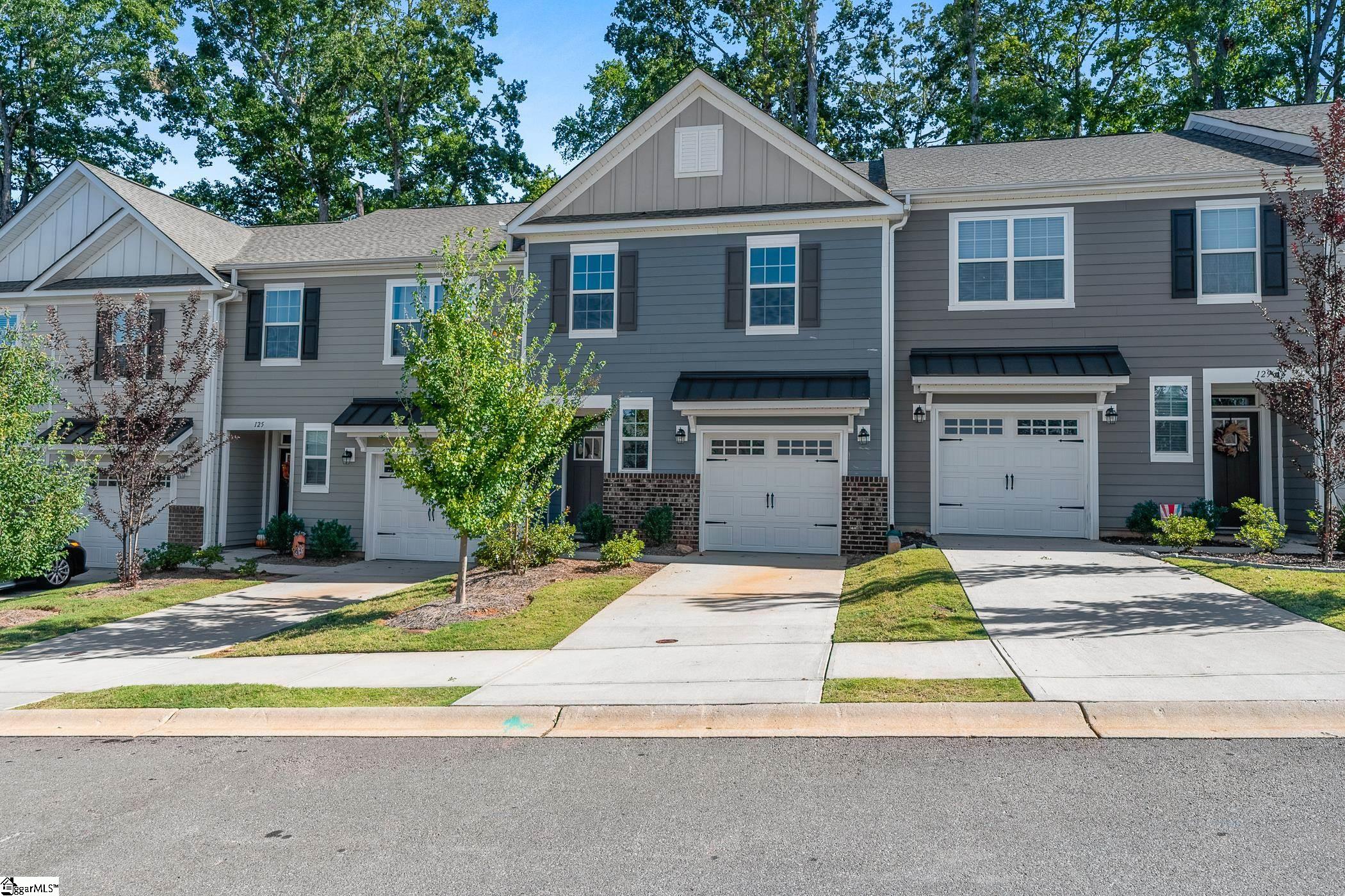 127 Wethington Way Travelers Rest, SC 29690 - Photo 2 of 14