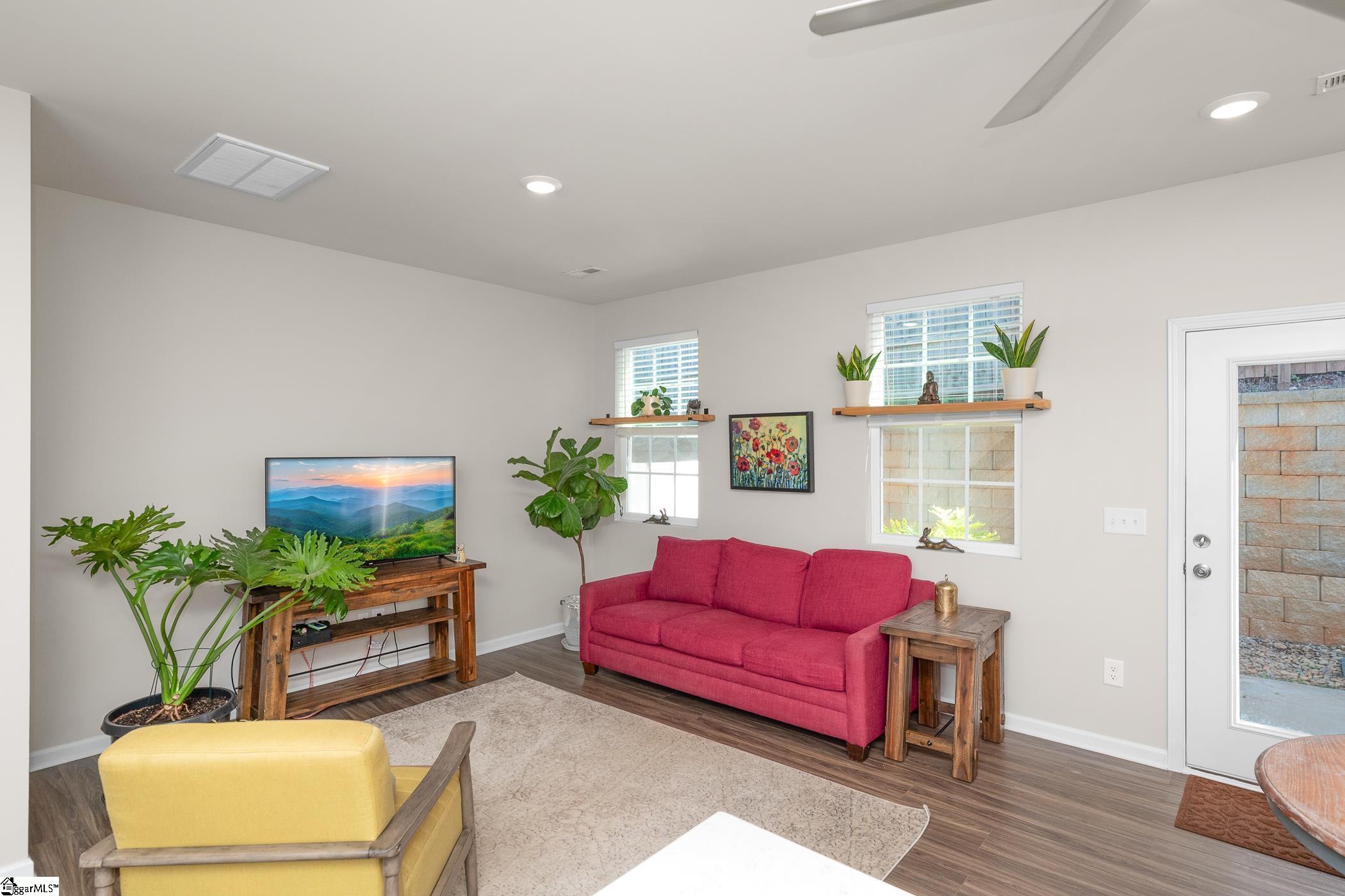 127 Wethington Way Travelers Rest, SC 29690 - Photo 6 of 14