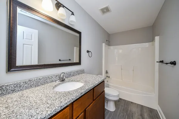 $465,000 | 2382 Shiloh Drive, Aurora, IL 60503