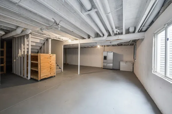 $465,000 | 2382 Shiloh Drive, Aurora, IL 60503