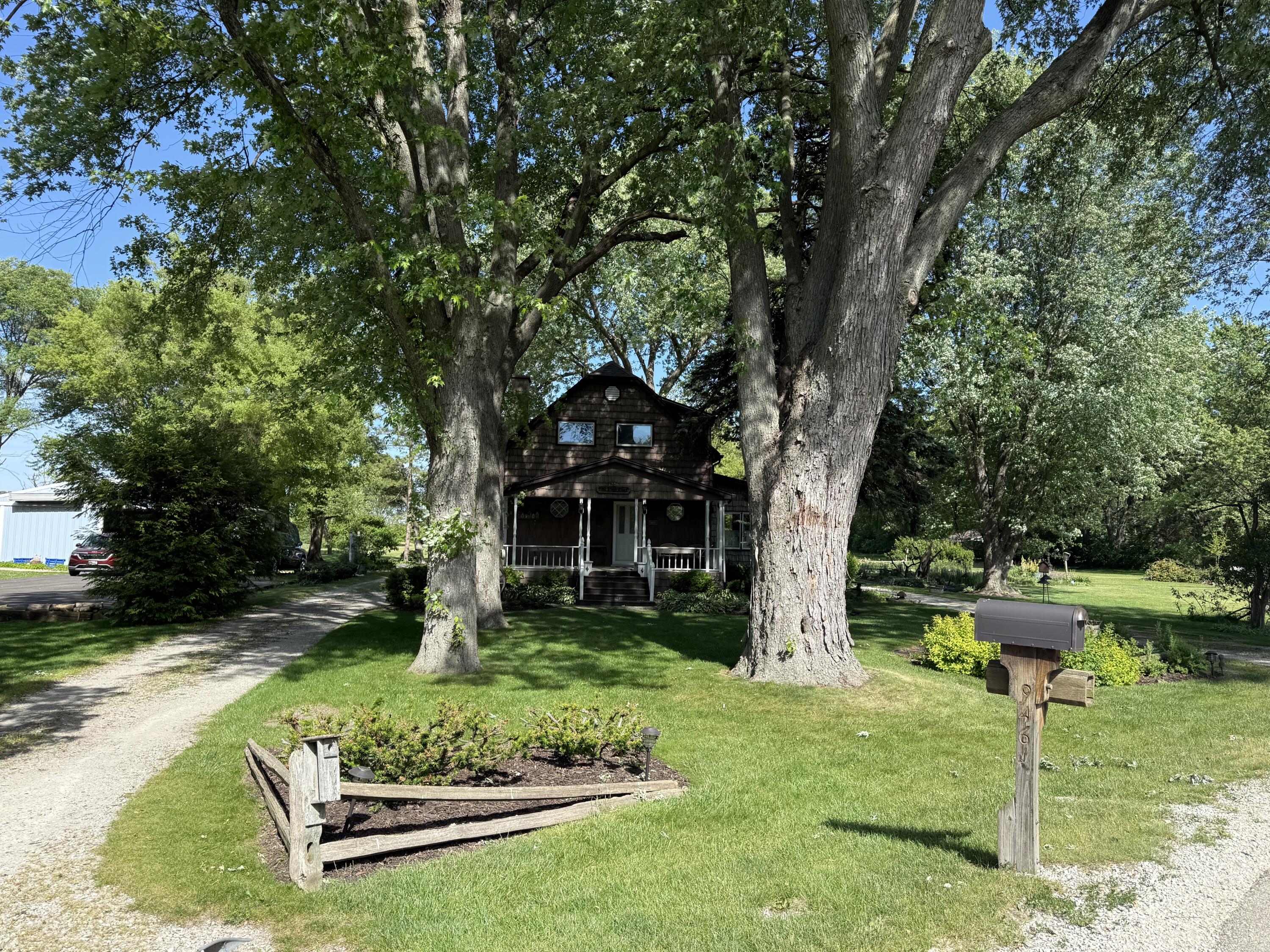 9461 River Road Pleasant Prairie, WI 53158 - Photo 5 of 16 Front of the House