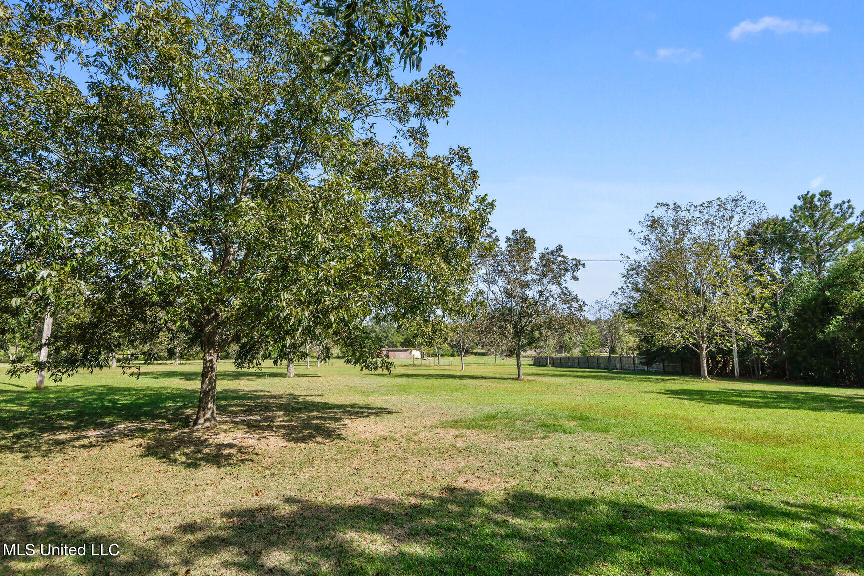 27188 D V Moran Road Pass Christian, MS 39571 - Photo 14 of 27 0013--013