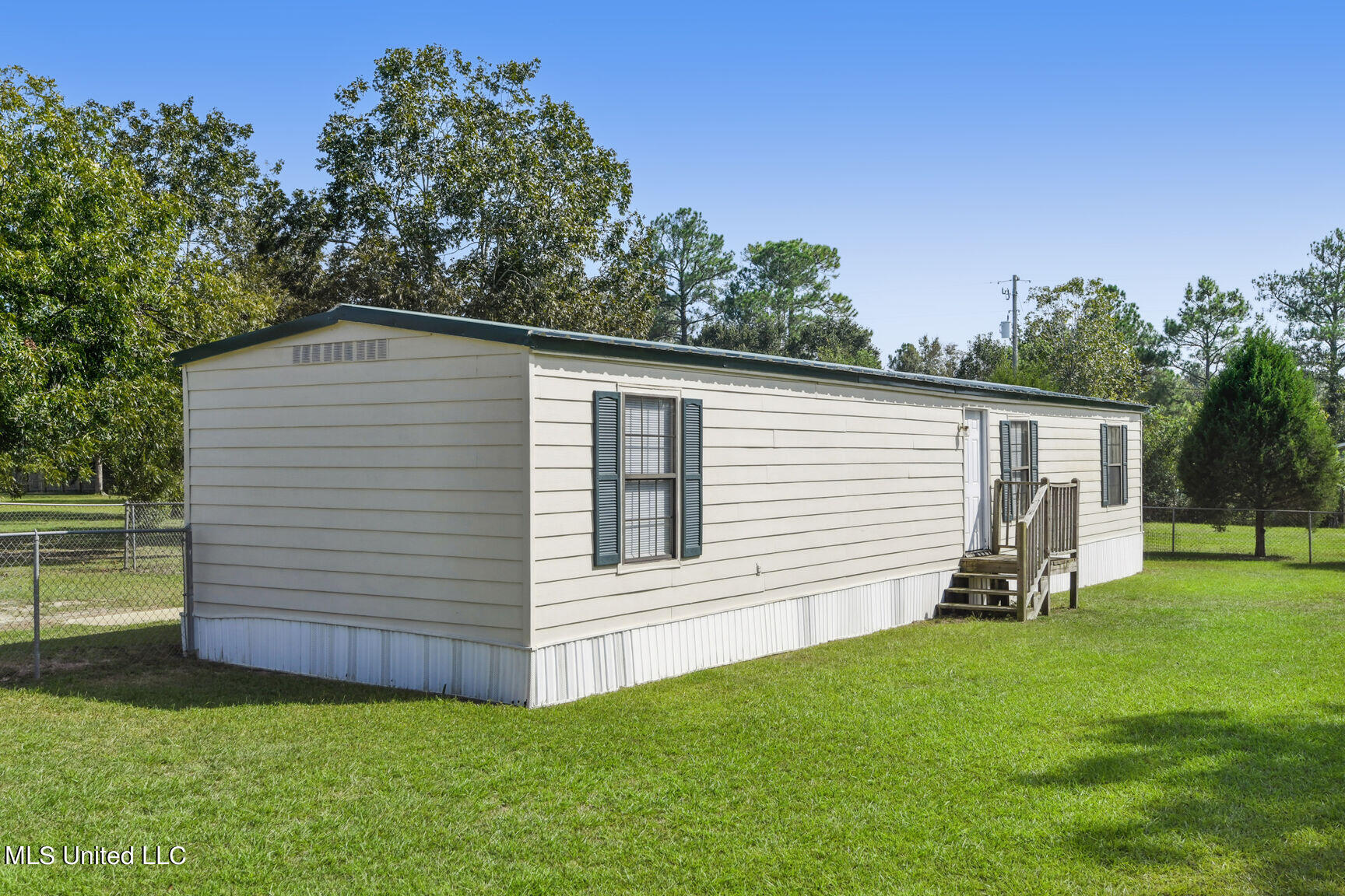 27188 D V Moran Road Pass Christian, MS 39571 - Photo 17 of 27 0015--002_1