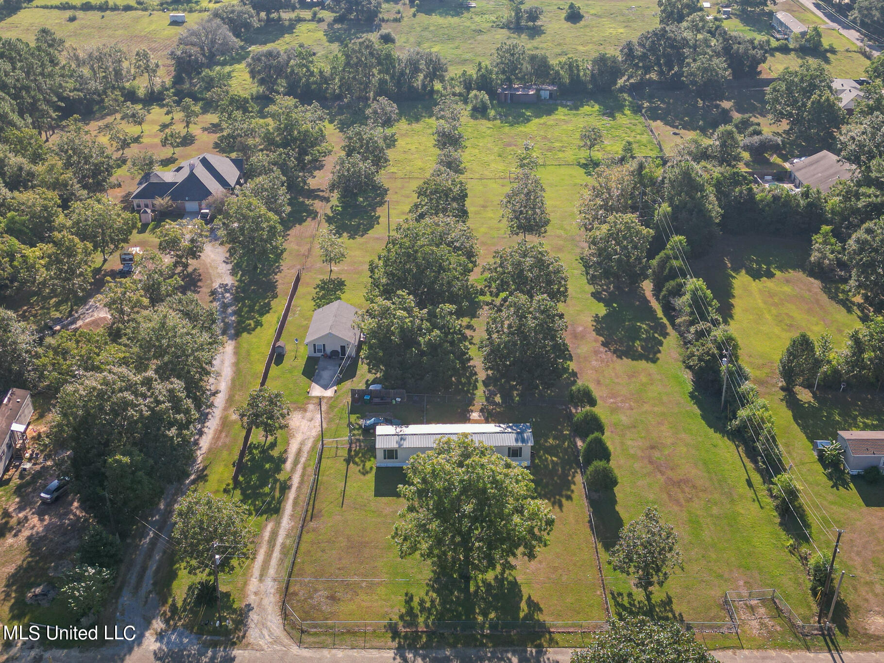 27188 D V Moran Road Pass Christian, MS 39571 - Photo 7 of 27 DV MORAN-80002ljpg