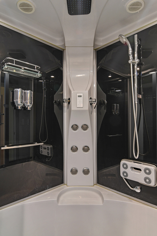 1000 Laurie Lane Burr Ridge, IL 60527 - Photo 34 of 36 a bathroom with a shower