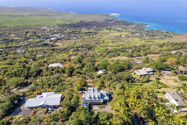 $2,150,000 | 82-5957 Wakida Drive, Captain Cook, HI 96704