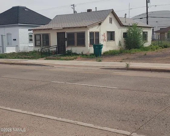 $190,000 | 419 East 3rd Street, Winslow, AZ 86047