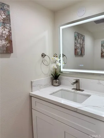 $449,995 | 810 West Compton Boulevard, Unit 7, Compton, CA 90220